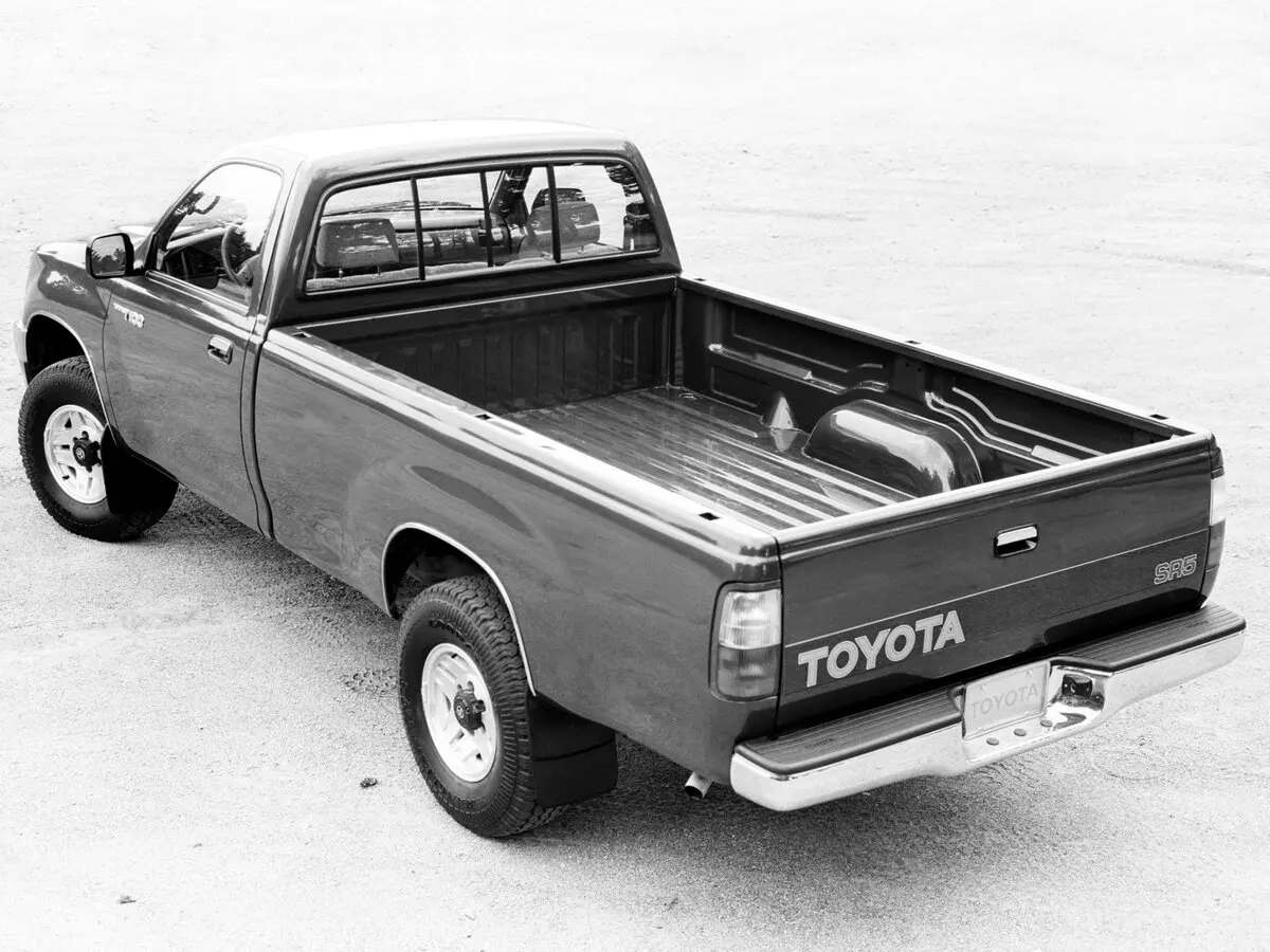 Toyota T100 1992 – 1998 Пикап Одинарная кабина — фото 5