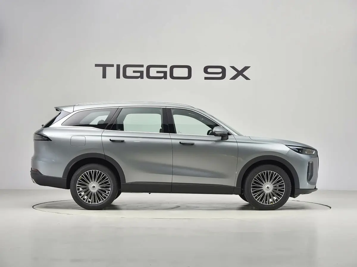 Chery Tiggo 9x 2025 – н.в. Внедорожник 5 дв. — 照片 2