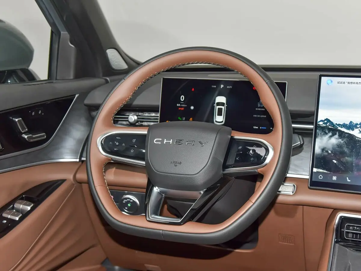 Chery Tiggo 9x 2025 – н.в. Внедорожник 5 дв. — 照片 10