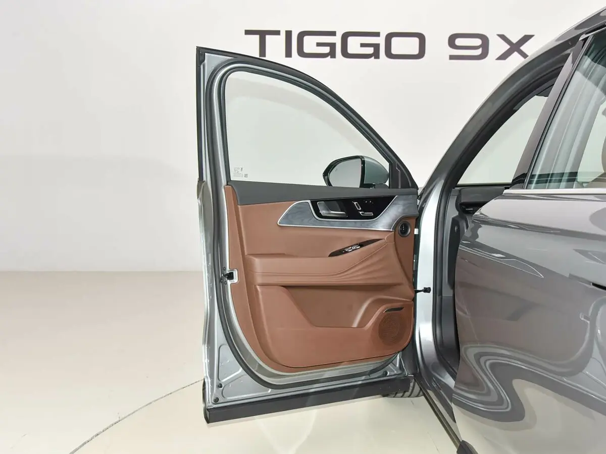 Chery Tiggo 9x 2025 – н.в. Внедорожник 5 дв. — 照片 13