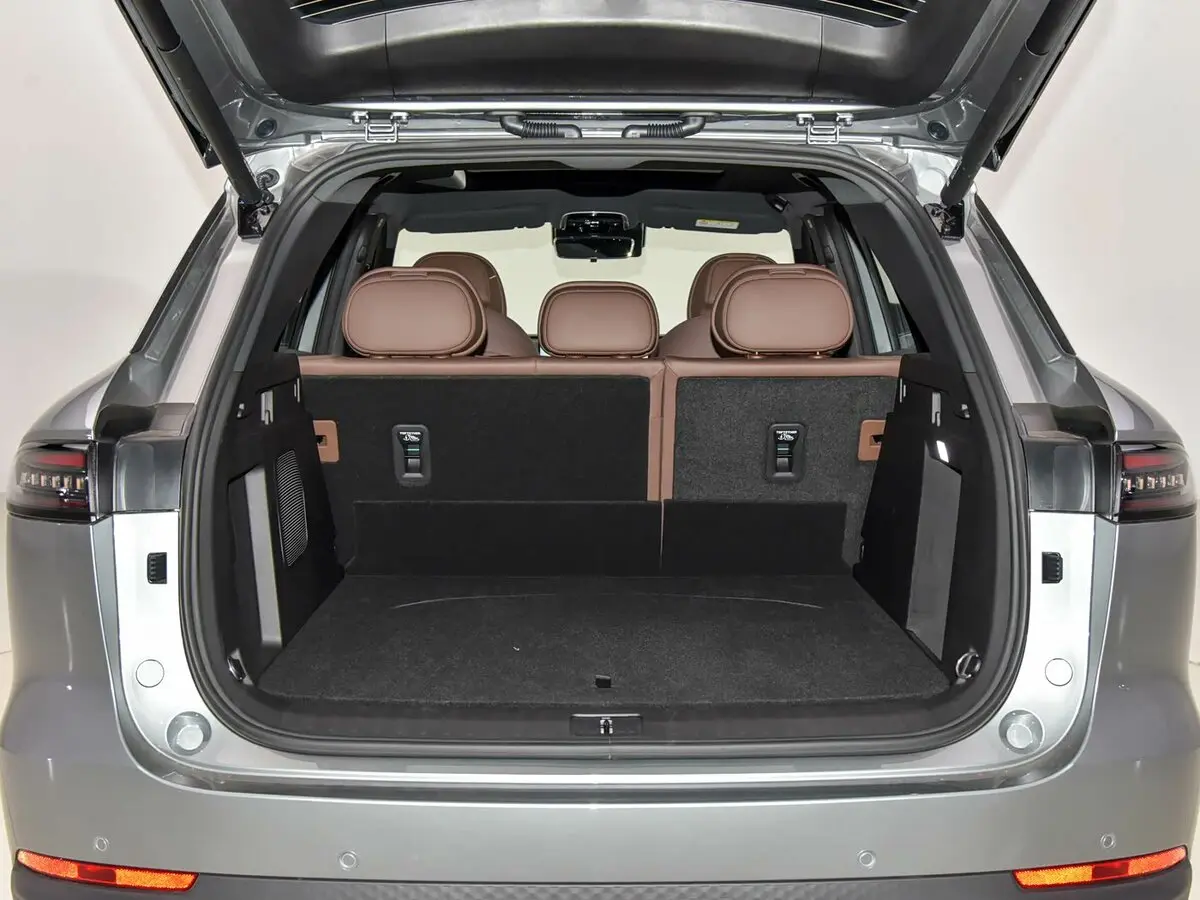 Chery Tiggo 9x 2025 – н.в. Внедорожник 5 дв. — 照片 15