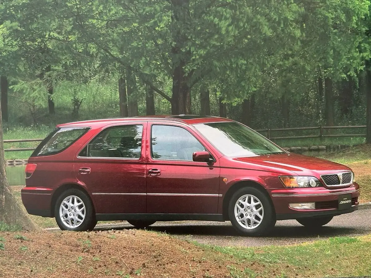 Toyota Vista V (V50) Универсал 5 дв. Ardeo — сүрөт 2