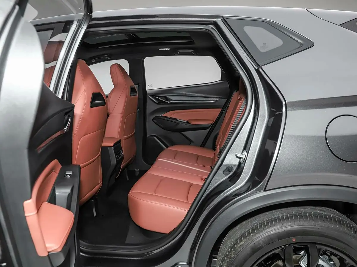 Changan X5 Plus I Рестайлинг Внедорожник 5 дв. — 照片 8