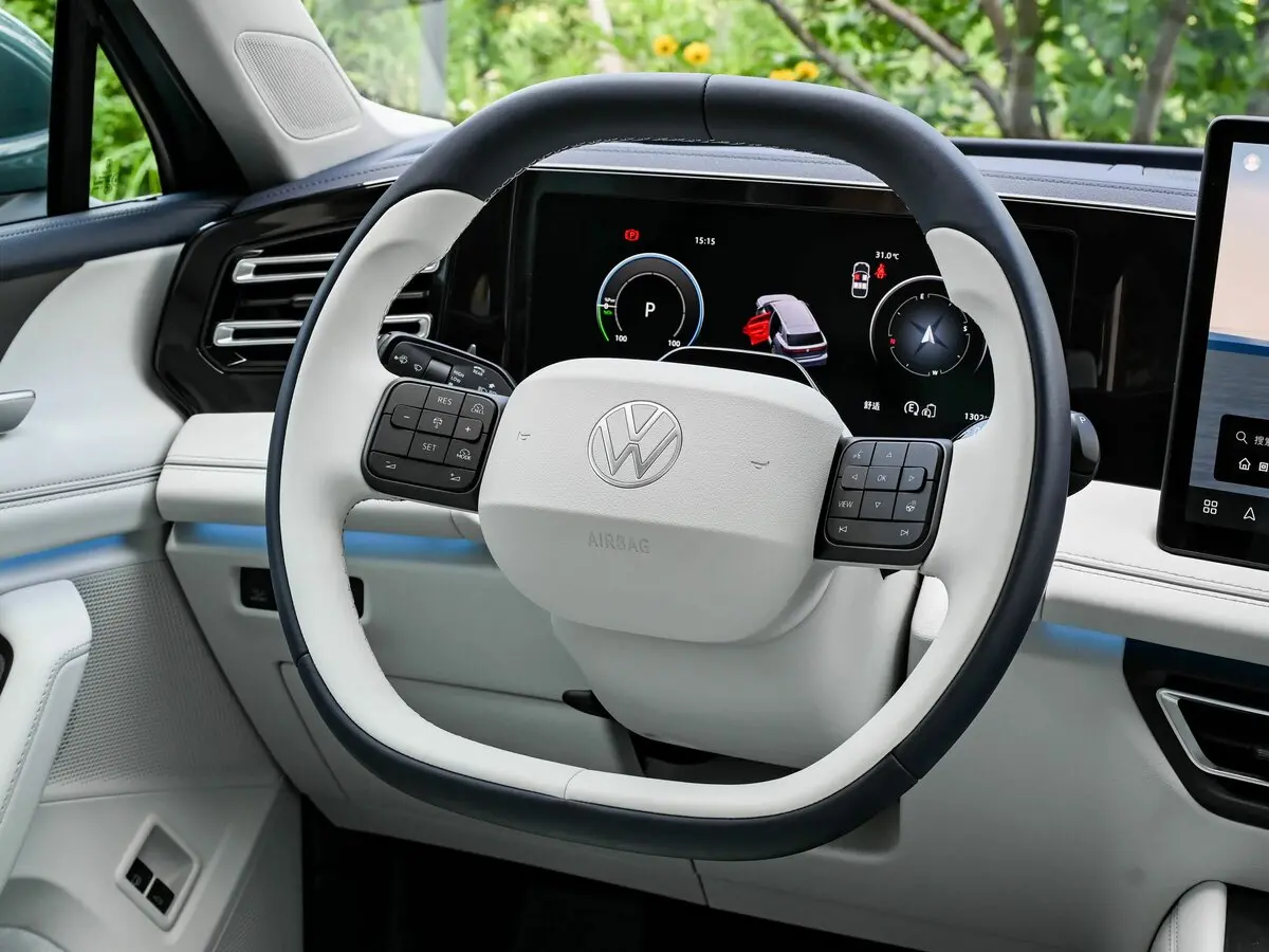 Volkswagen Tiguan III (China Market) Внедорожник 5 дв. L ePro — photo 10
