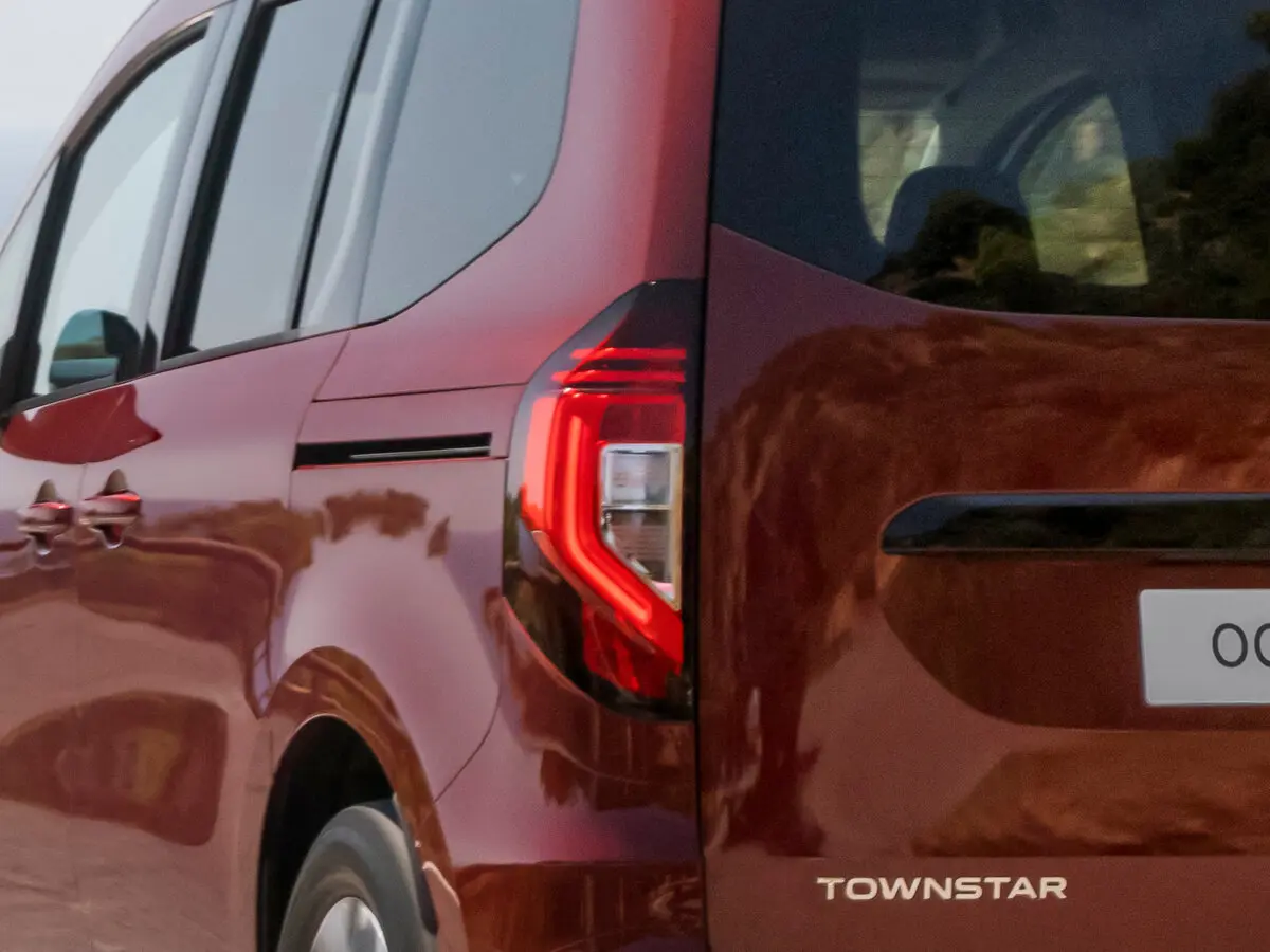 Nissan Townstar 2022 – н.в. Компактвэн — photo 16