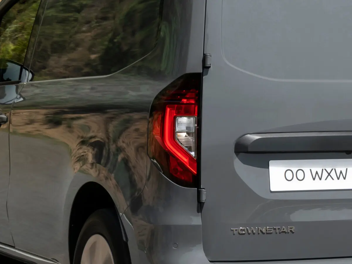 Nissan Townstar 2022 – н.в. Фургон — photo 17