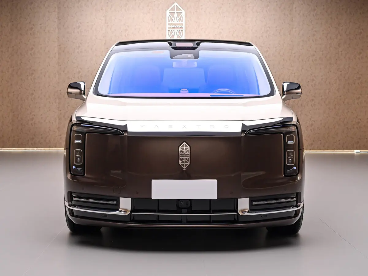 Maextro V 2026 – н.в. Минивэн V800 — сүрөт 3