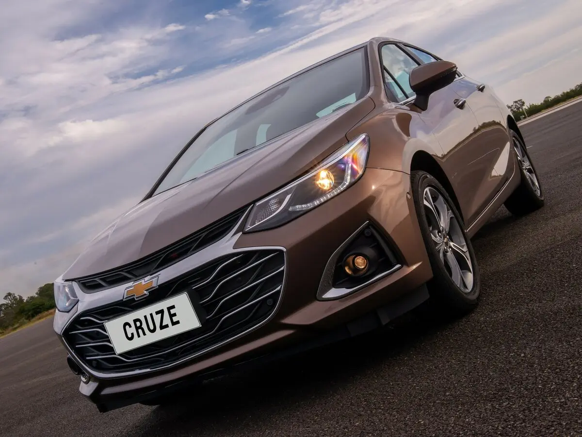Chevrolet Cruze II Рестайлинг Седан — сүрөт 3