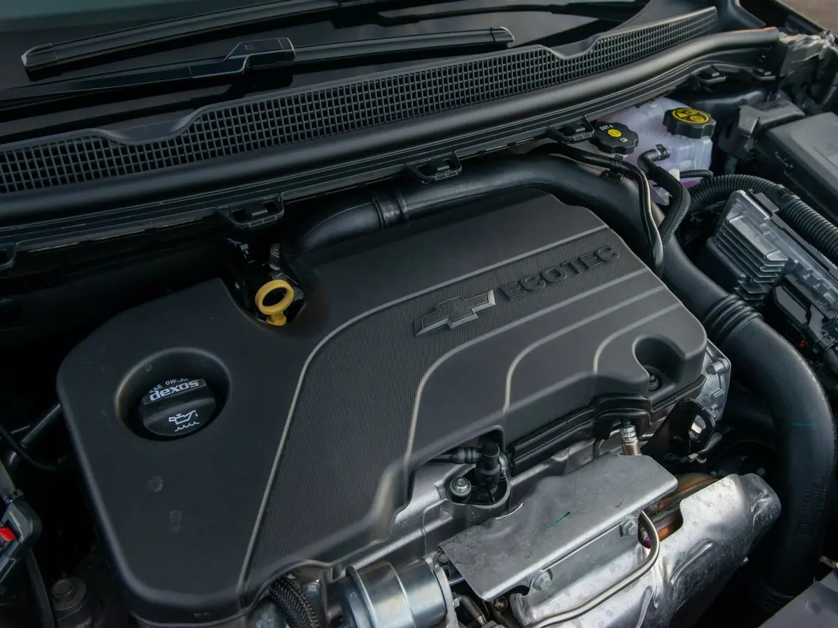 Chevrolet Cruze II Рестайлинг Седан — сүрөт 12