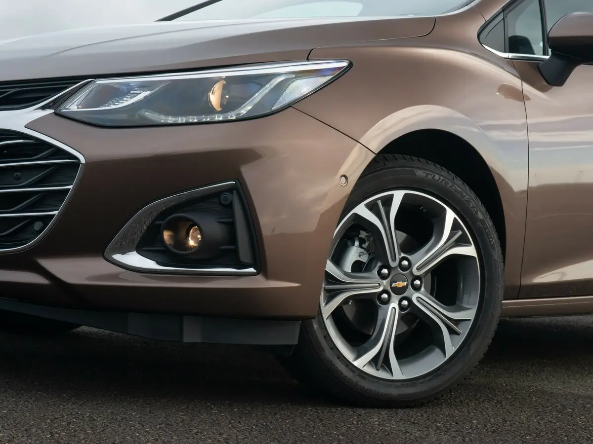Chevrolet Cruze II Рестайлинг Седан — сүрөт 13