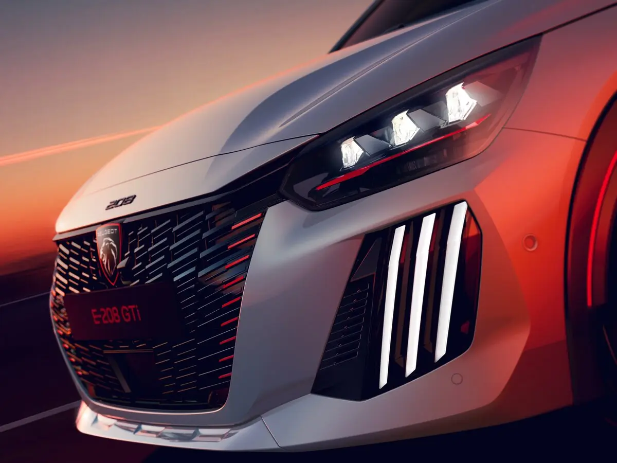 Peugeot 208 GTi II Хэтчбек 5 дв. — 照片 10