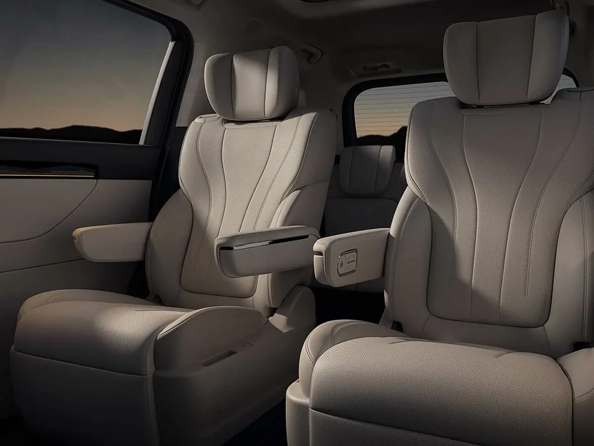 GAC Trumpchi E8 I Рестайлинг Минивэн — сүрөт 12