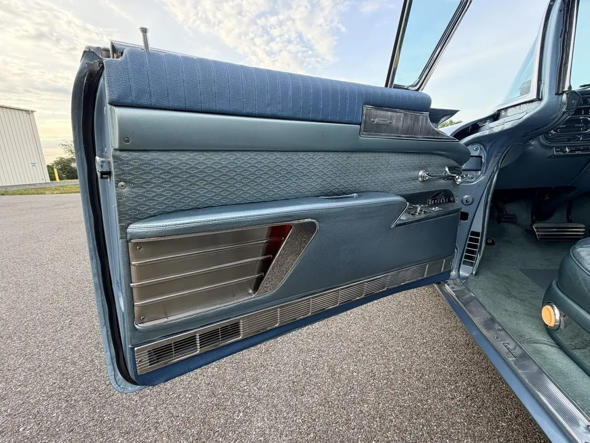 Cadillac Eldorado III Рестайлинг Купе-хардтоп Seville — сүрөт 10