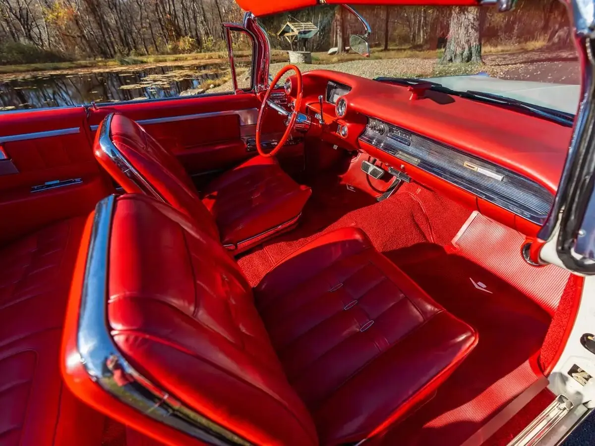 Cadillac Eldorado IV Рестайлинг Кабриолет Biarritz — photo 5