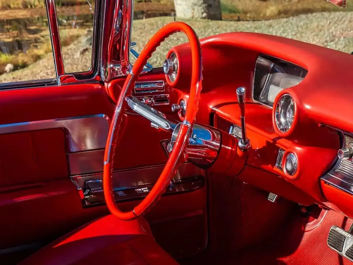 Cadillac Eldorado IV Рестайлинг Кабриолет Biarritz — photo 7