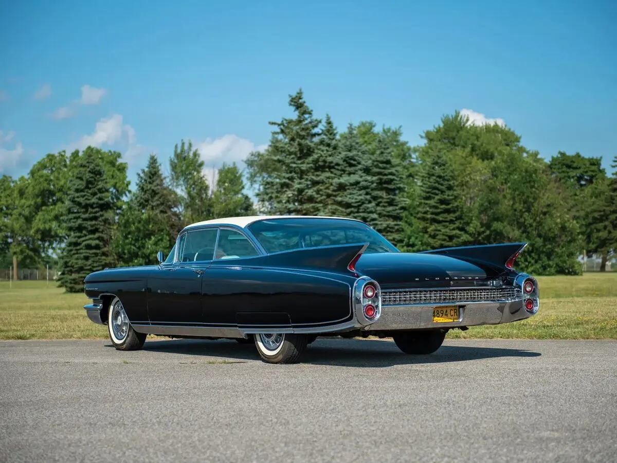 Cadillac Eldorado IV Рестайлинг Купе-хардтоп Seville — сүрөт 2