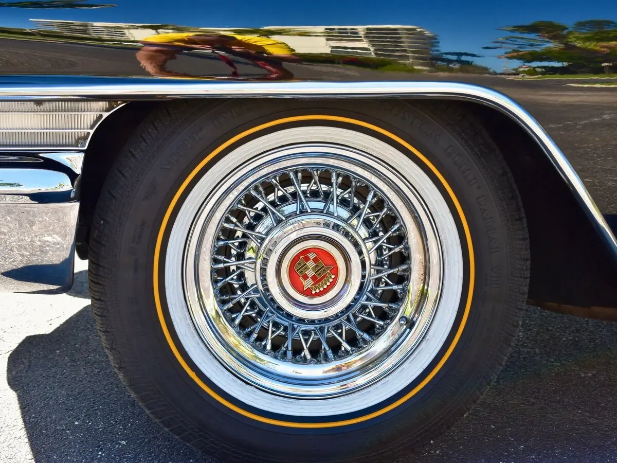 Cadillac Eldorado VI Кабриолет Biarritz — сүрөт 15