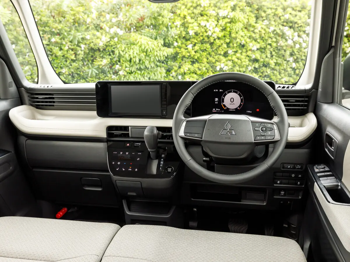 Mitsubishi eK Space III Микровэн — сүрөт 6