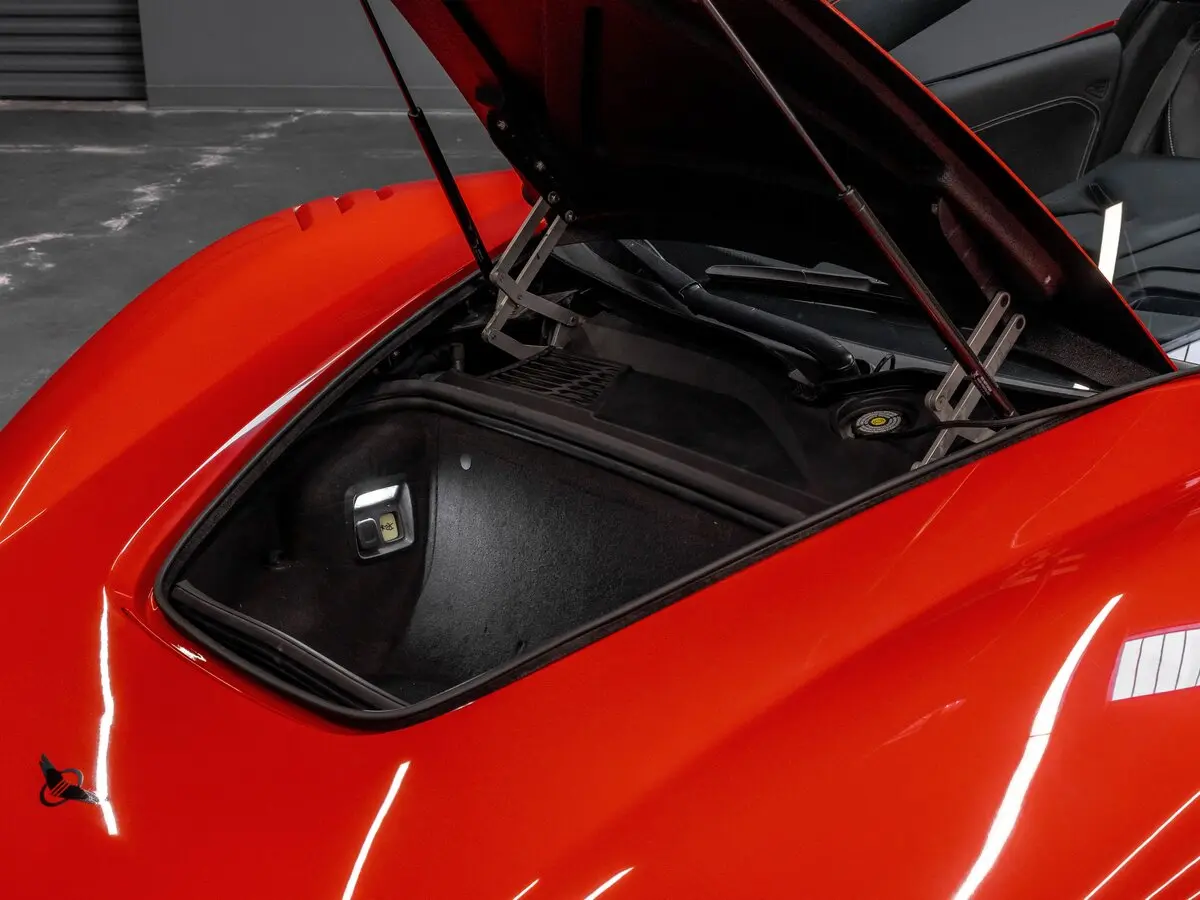 Rezvani Beast II Тарга — 照片 7
