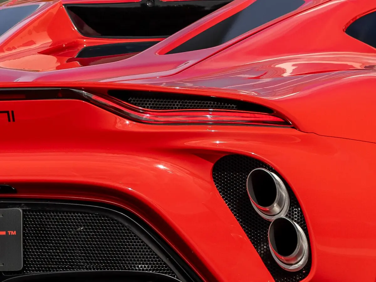 Rezvani Beast II Тарга — 照片 9