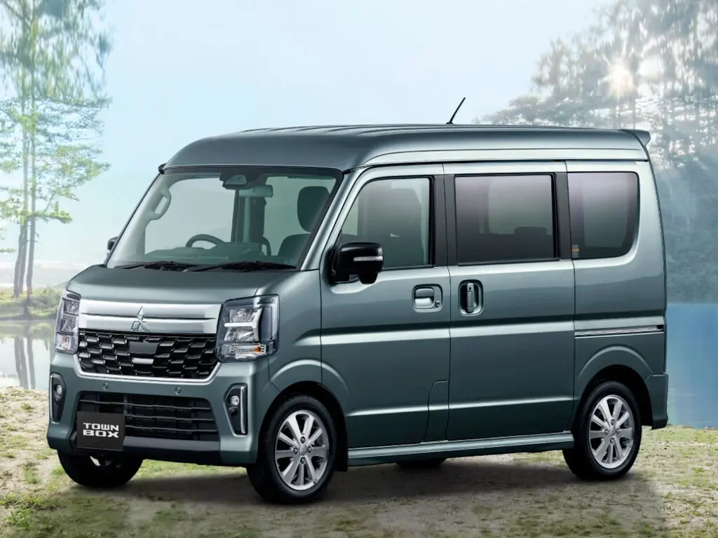 Mitsubishi Town Box III Рестайлинг