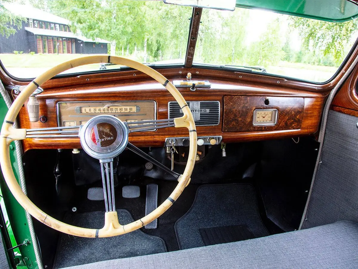 Pontiac Quality 115 1939 – 1939 Седан — photo 5