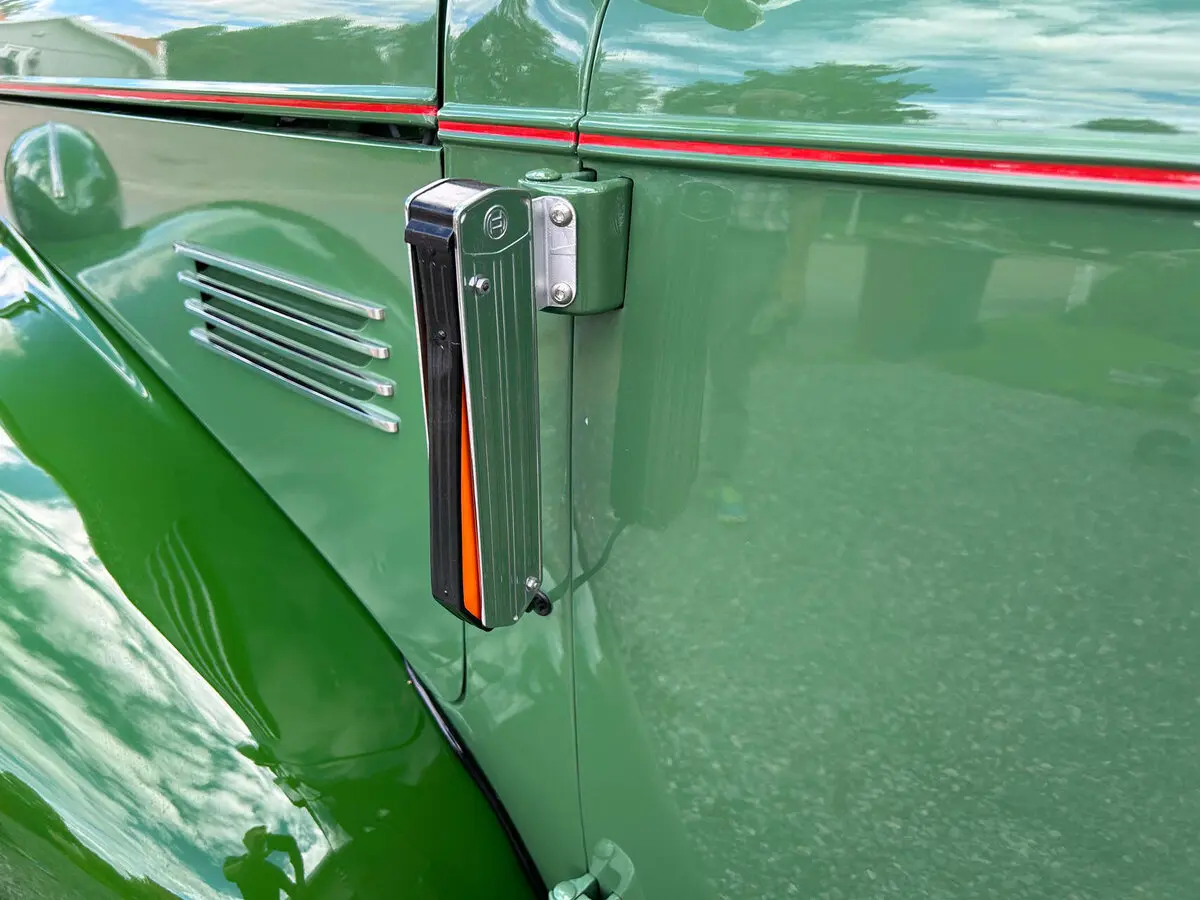 Pontiac Quality 115 1939 – 1939 Седан — photo 9