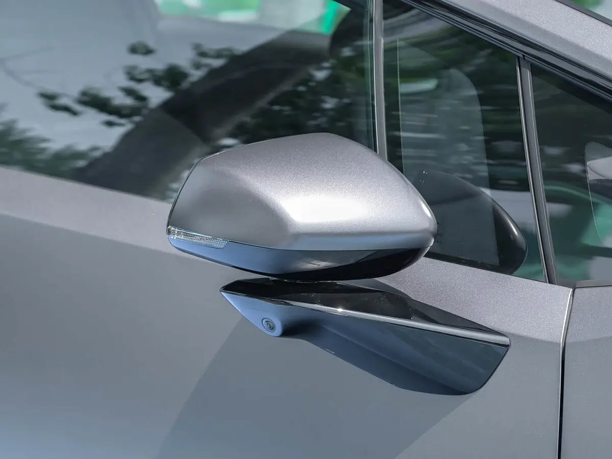 Hyundai IONIQ V 2026 – н.в. Седан — 照片 10