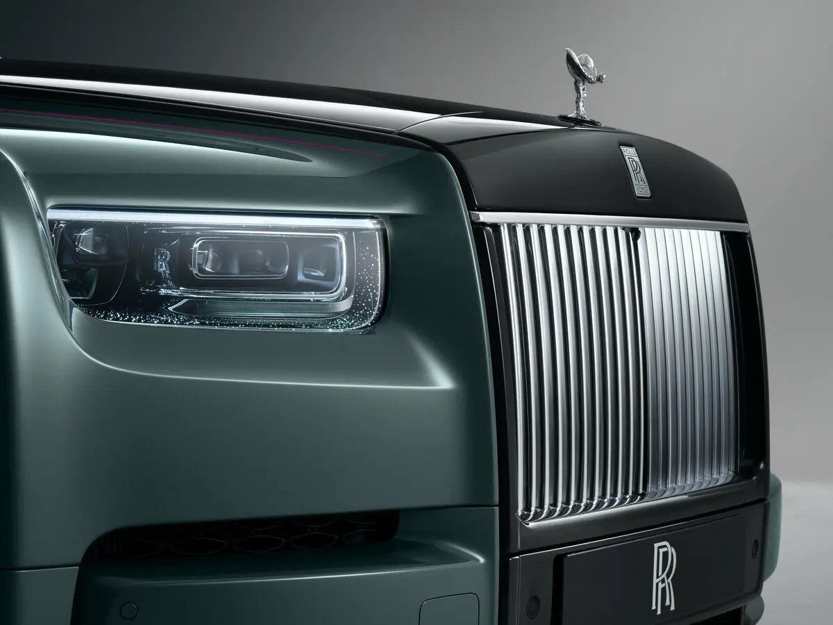 Rolls-Royce Phantom VIII Рестайлинг (Series II) Седан — photo 10