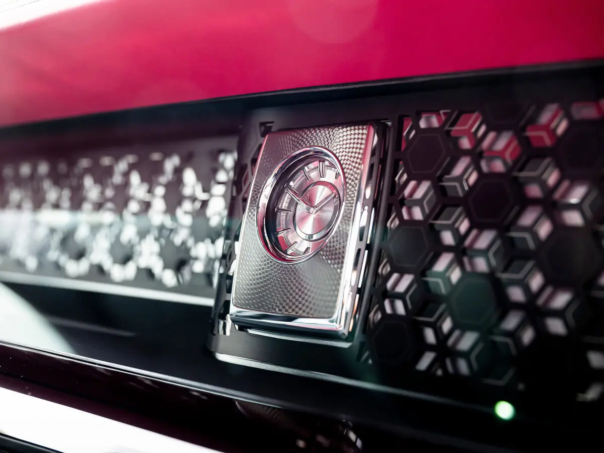 Rolls-Royce Phantom VIII Рестайлинг (Series II) Седан — photo 11