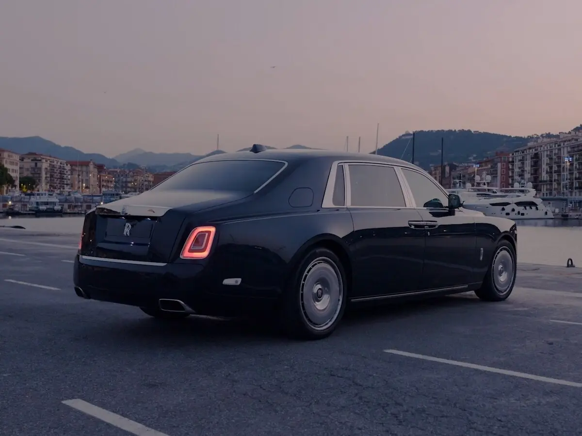 Rolls-Royce Phantom VIII Рестайлинг (Series II) Седан Extended — сүрөт 5