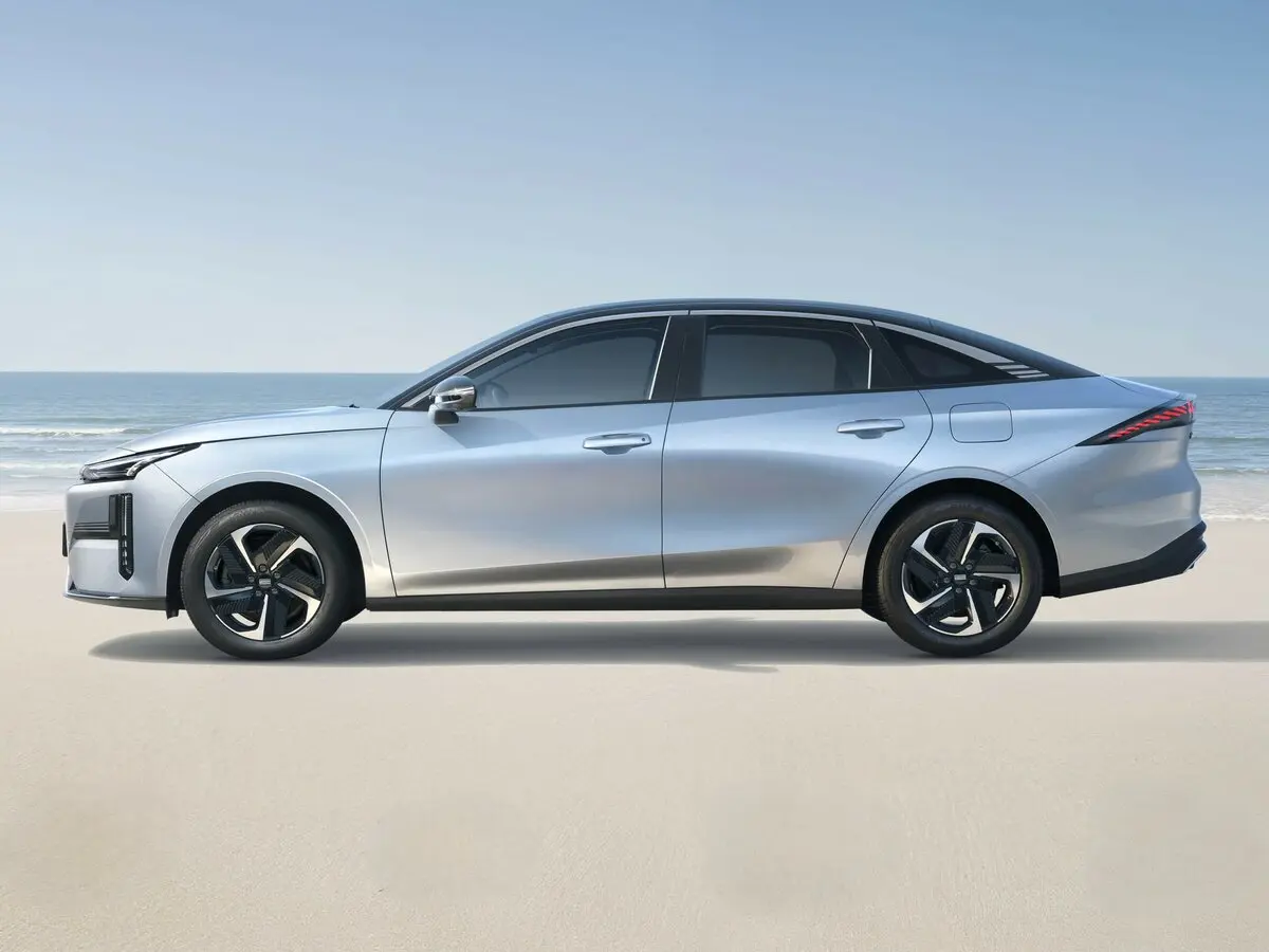 Geely Galaxy L6 I Рестайлинг Седан — сүрөт 2
