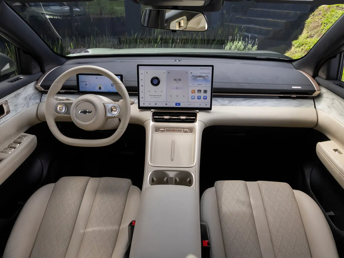 Chevrolet Captiva III Внедорожник 5 дв. — сүрөт 4