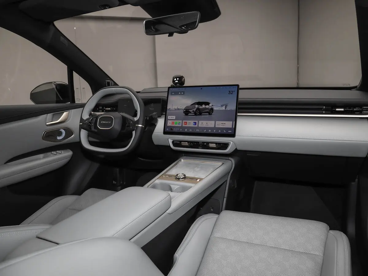 Lynk & Co 20 2026 – н.в. Внедорожник 5 дв. — сүрөт 7