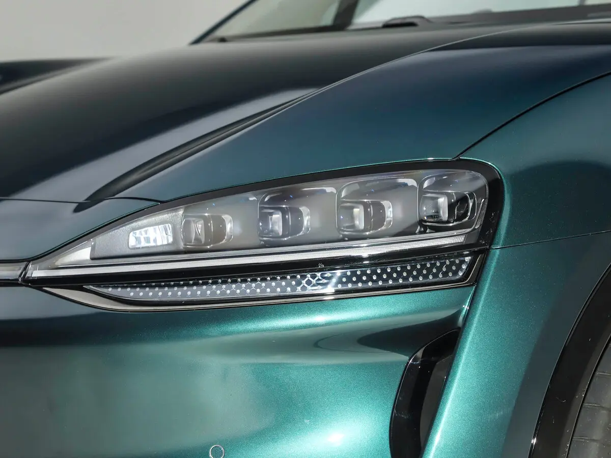 Luxeed R7 I Рестайлинг Внедорожник 5 дв. — сүрөт 16