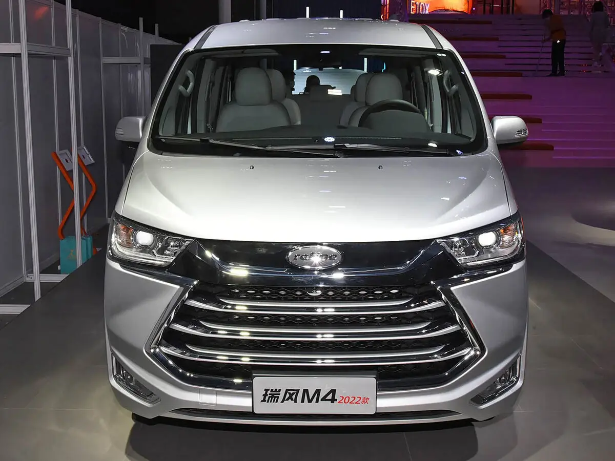 JAC M4 I Рестайлинг Минивэн — сүрөт 3