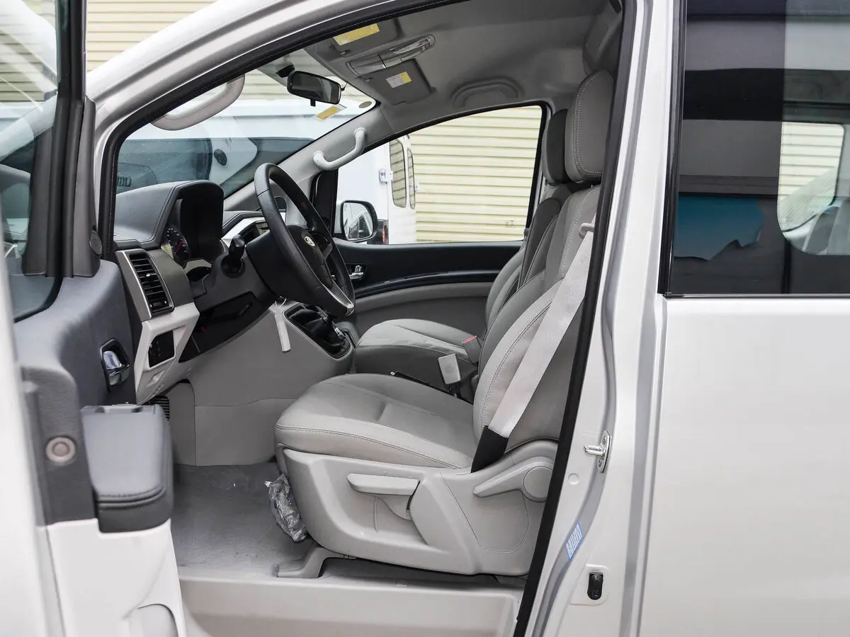 JAC M4 I Рестайлинг Минивэн — сүрөт 8