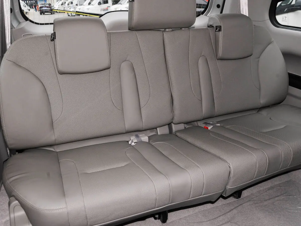 JAC M4 I Рестайлинг Минивэн — сүрөт 12