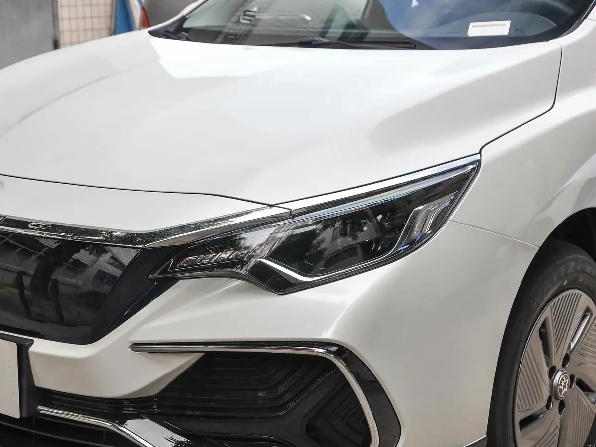Venucia D60 Plus 2021 – н.в. Седан EV — сүрөт 16