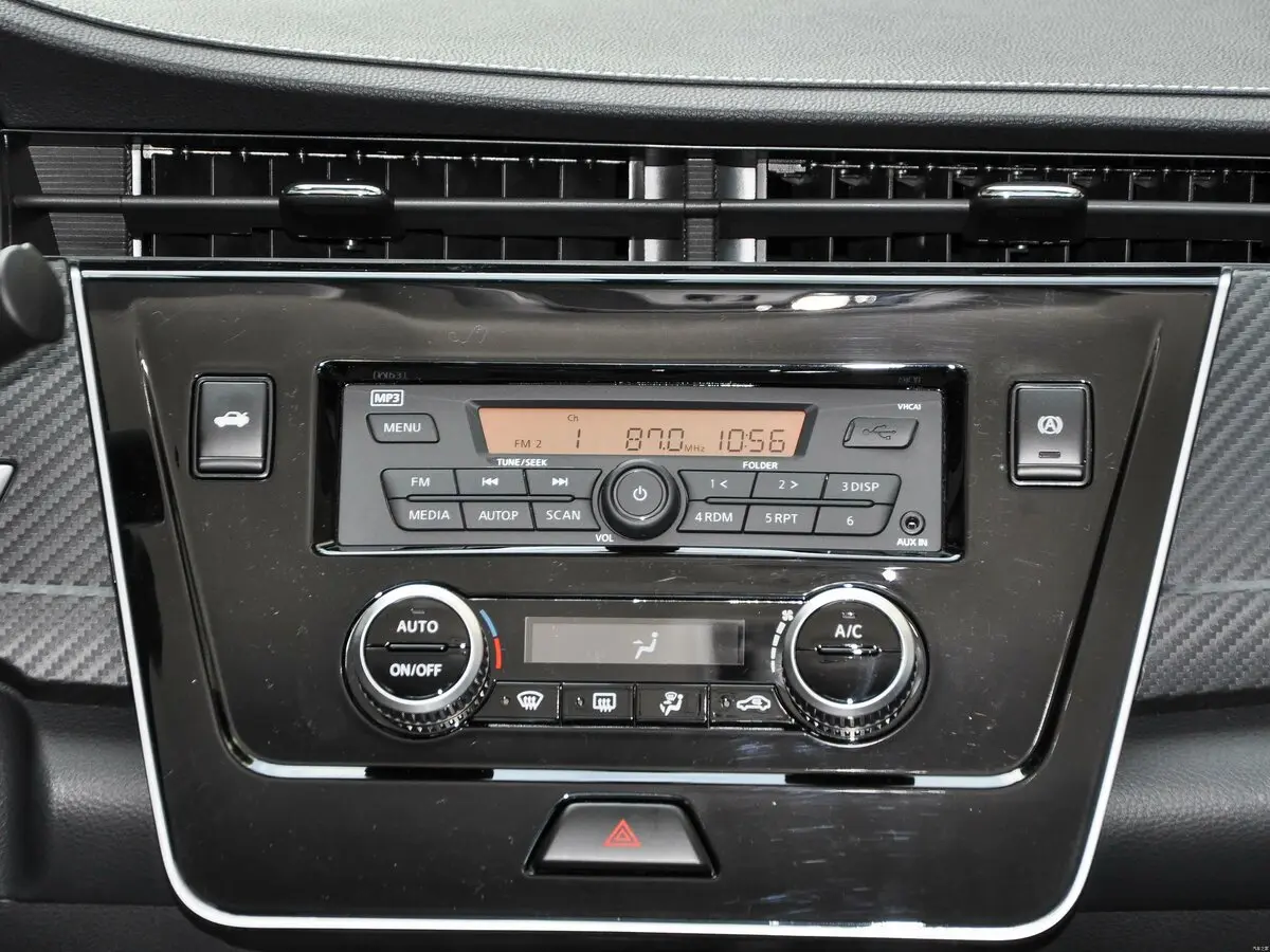 Venucia D60 Plus 2021 – н.в. Седан EV — сүрөт 18