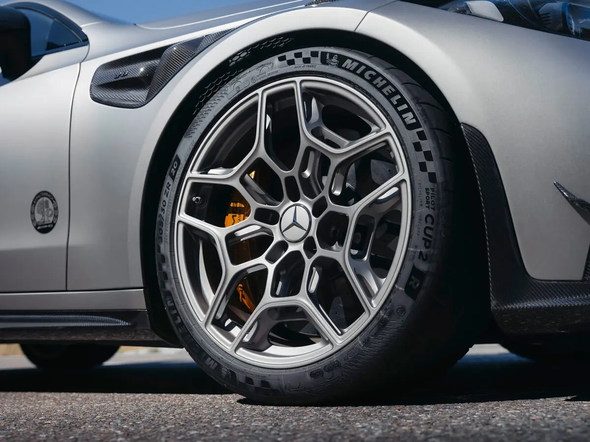Mercedes-Benz CLE AMG 2023 – н.в. Купе 646 Spezialanfertigung — 照片 14