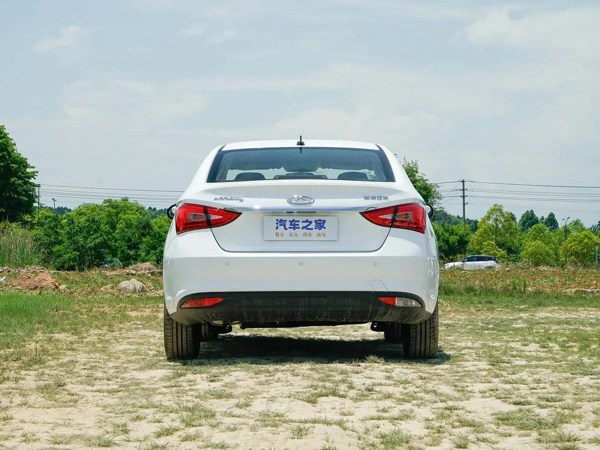 Chery Arrizo 5 I Рестайлинг Седан — 照片 4