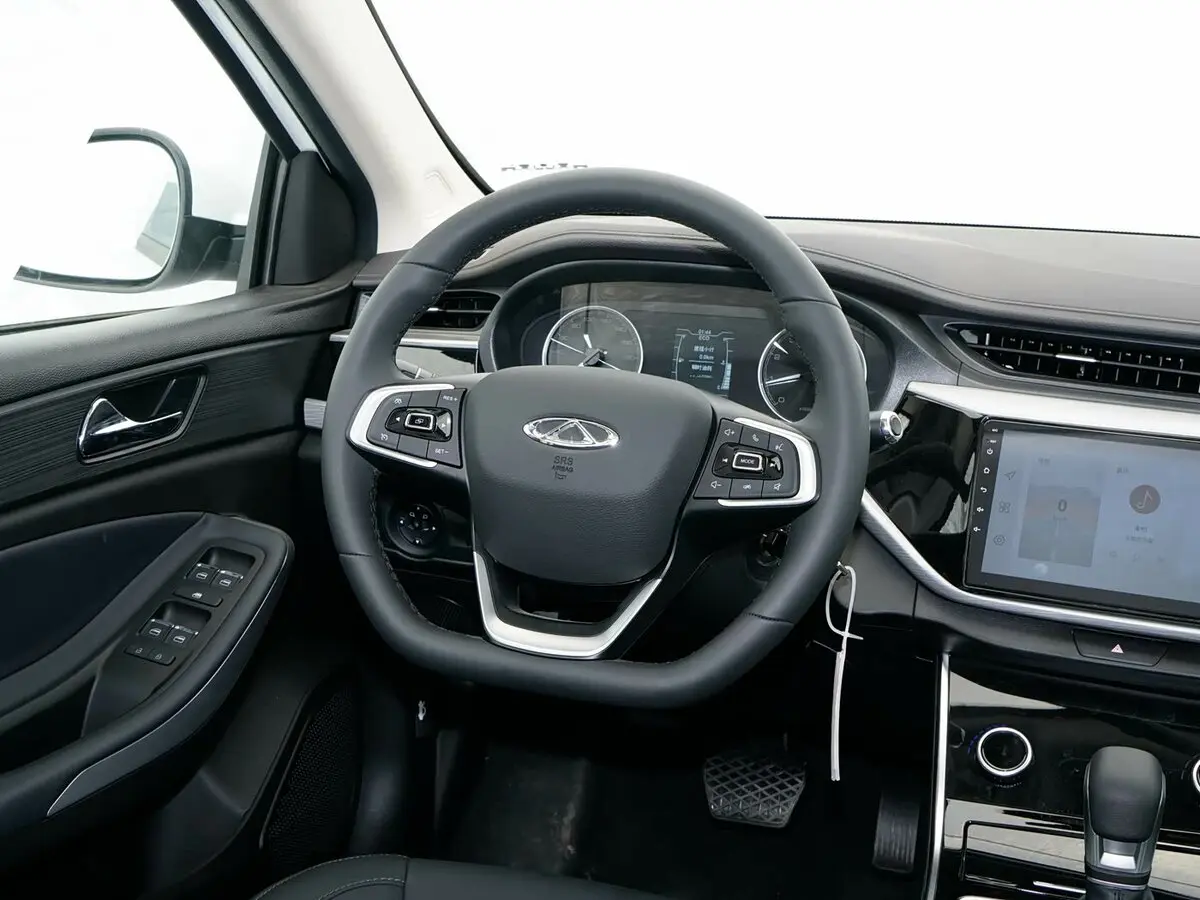 Chery Arrizo 5 I Рестайлинг Седан — 照片 9