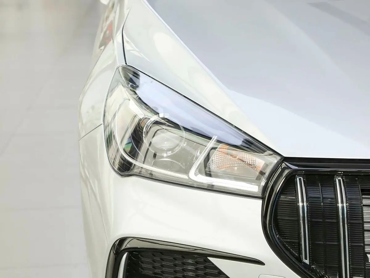 Chery Arrizo 5 I Рестайлинг Седан — 照片 12
