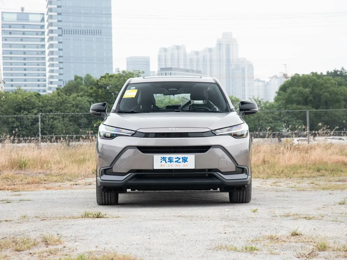 Toyota Frontlander I Рестайлинг Внедорожник 5 дв. — фото 3