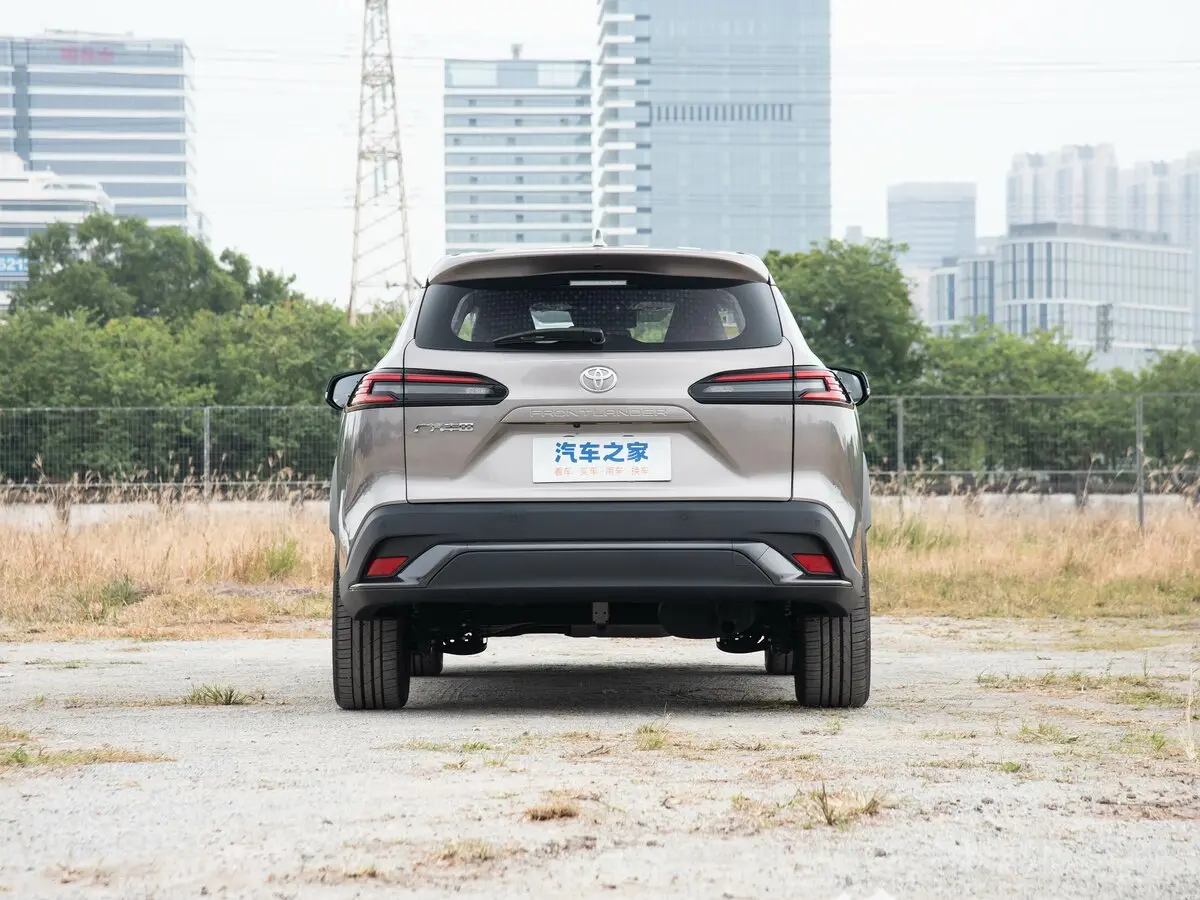 Toyota Frontlander I Рестайлинг Внедорожник 5 дв. — фото 4