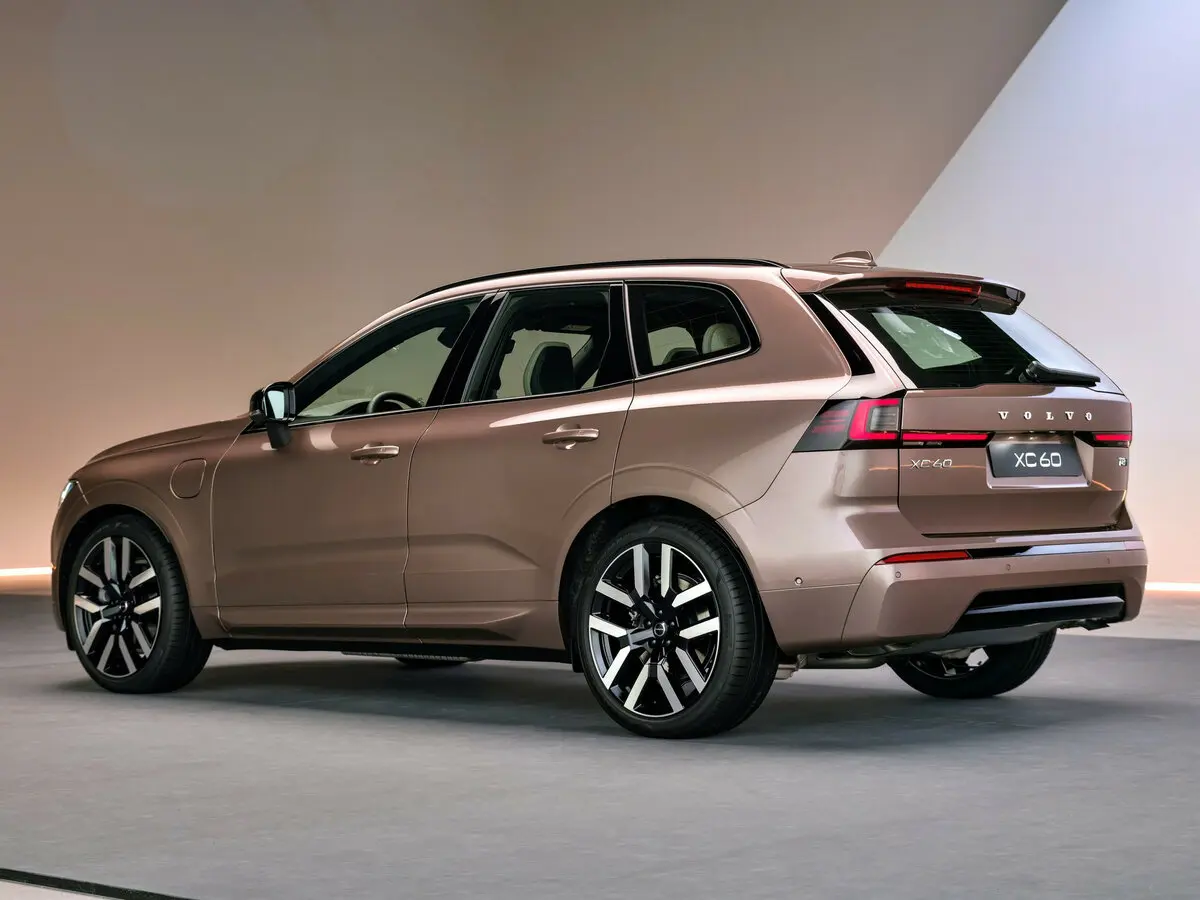 Volvo XC60 II Рестайлинг 3 Внедорожник 5 дв. — сүрөт 5