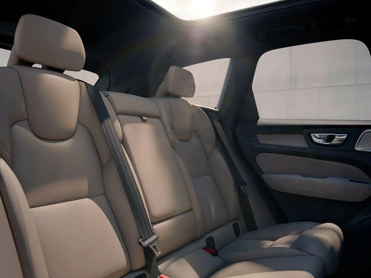 Volvo XC60 II Рестайлинг 3 Внедорожник 5 дв. — сүрөт 10