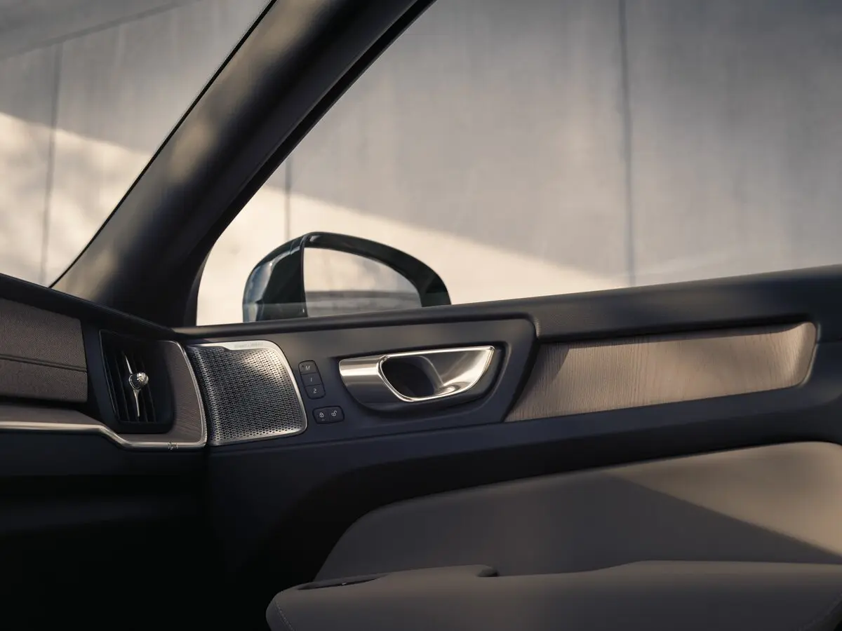 Volvo XC60 II Рестайлинг 3 Внедорожник 5 дв. — сүрөт 11
