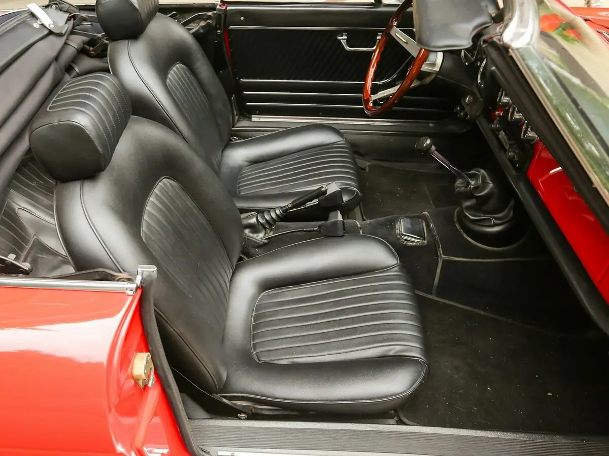 Alfa Romeo Spider I Рестайлинг Кабриолет — photo 8